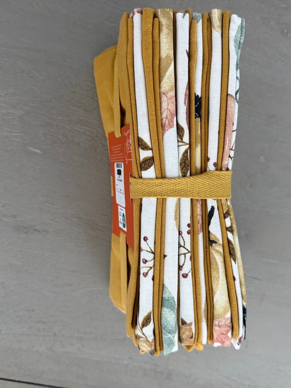 The Farmhouse Rachel Ashwell Fall Set of 12 Napkins; NWT - Picture 3 of 5
